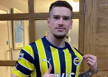 Fenerbahçe’nin yeni transferi Ryan Kent, İstanbul’a geldi