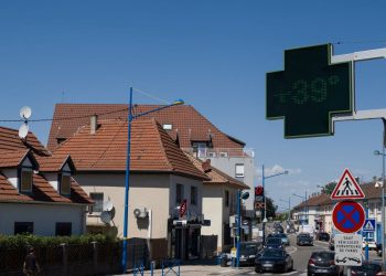 Fransa’da yaz sıcakları nedeniyle 7 vilayette “turuncu” alarm