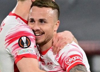 Galatasaray’la anlaşan Angelino İstanbul’a geliyor