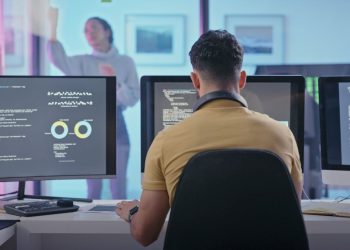 Hindistan’da yapay zeka, şirkette destek ünitesinin yüzde 90’ını işsiz bıraktı!