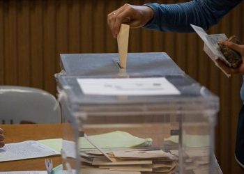 İspanya’da halk, yarın sandık başına gidiyor