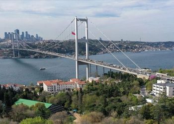 İstanbul Boğazı gemi trafiğine açıldı
