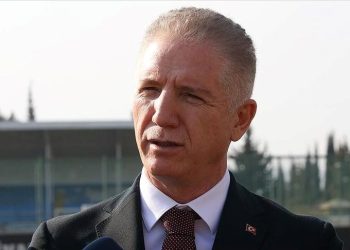 İstanbul Valisi’nden su tasarrufu daveti