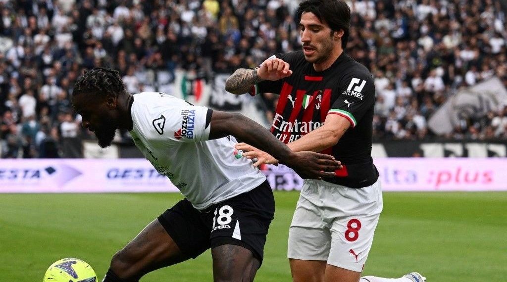İtalya tarihine geçen transfer: Milan’ın yıldızı Sandro Tonali rekor bonservis bedeliyle Newcastle United’ta