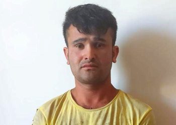 “Jandarma” yazılı gömlekle toplumsal medyada paylaşım yapan sistemsiz göçmen yakalandı