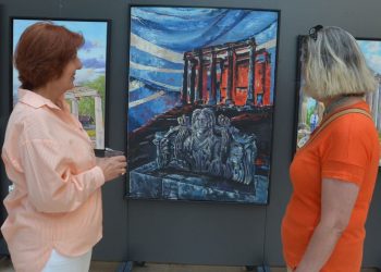 Kütahya’daki sanatkarlar Aizanoi Antik Kenti’ni resmetti