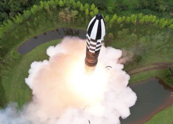 Kuzey Kore seyir füzeleri fırlattı