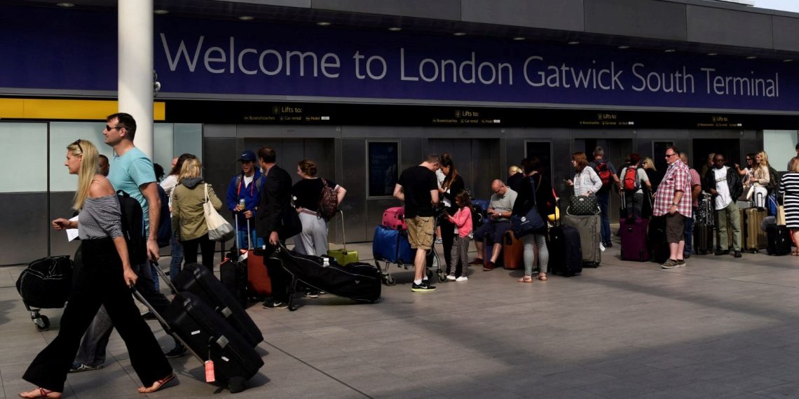 Londra Gatwick Havalimanı’nda 950 çalışan 8 günlük greve gidecek