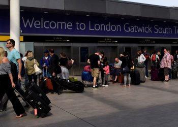 Londra Gatwick Havalimanı’nda 950 çalışan 8 günlük greve gidecek