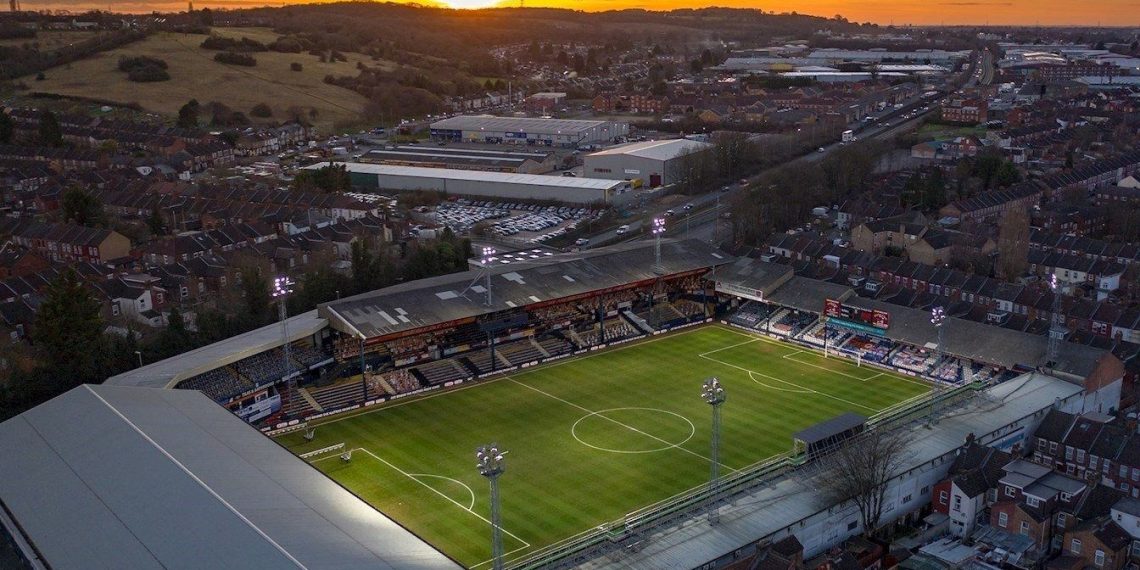 Luton Town’ın iç alandaki Premier Lig maçı ertelendi