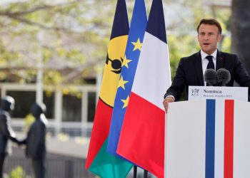 Macron, Fransa’nın özerk bölgesi Yeni Kaledonya için anayasal değişiklik kelamı verdi