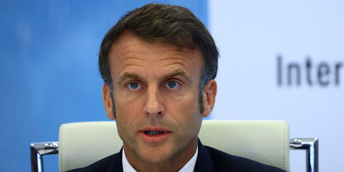 Macron’a postayla kesik parmak gönderildi