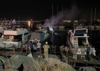 Maltepe’de teknede çıkan yangın söndürüldü