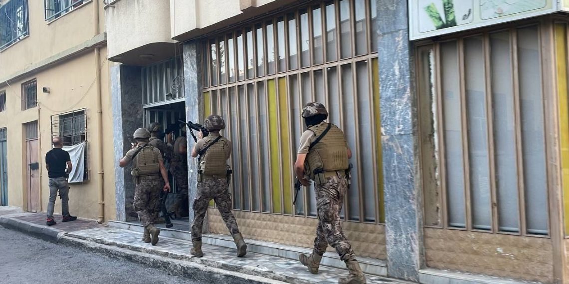 Mersin’de DAEŞ operasyonu: 5 gözaltı