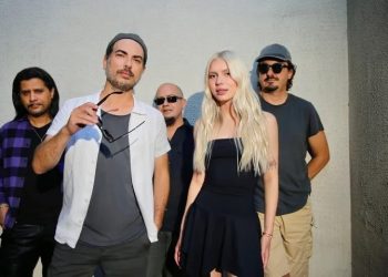 Mor ve Ötesi ile Aleyna Tilki’den “Yaz Yaz Yaz” yorumu