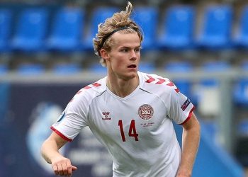 Morten Hjulmand kimdir? Fenerbahçe ile ismi anılan Morten Hjulmand kaç yaşında, nereli ve hangi mevkide oynuyor?