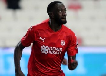 Mustapha Yatabare, Gençlerbirliği’ne transfer oldu
