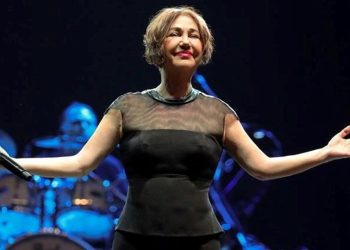 Nazan Öncel: Ben kendime bile kalabalık geliyorum bazen