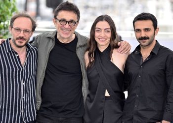 Nuri Bilge Ceylan imzalı “Kuru Otlar Üstüne” Altın Koza’da gösterilecek
