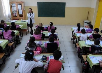 Öğretmen maaşları ne kadar oldu? (Uzman öğretmenin yeni maaşı)