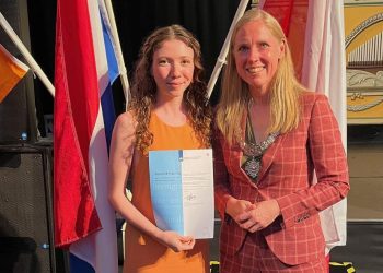 Oyuncu Ece Yüksel Hollanda vatandaşlığı aldı