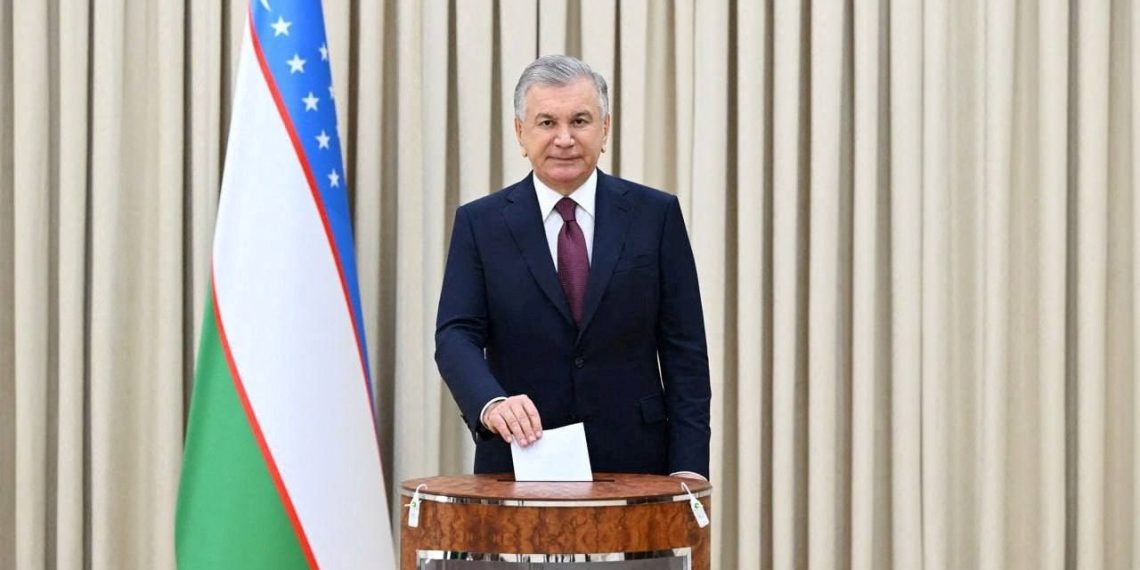 Özbekistan’da Şevket Mirziyoyev yine cumhurbaşkanı seçildi