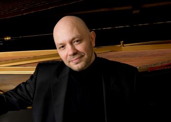 Piyanist Özgür Aydın CSO Ada Ankara’da