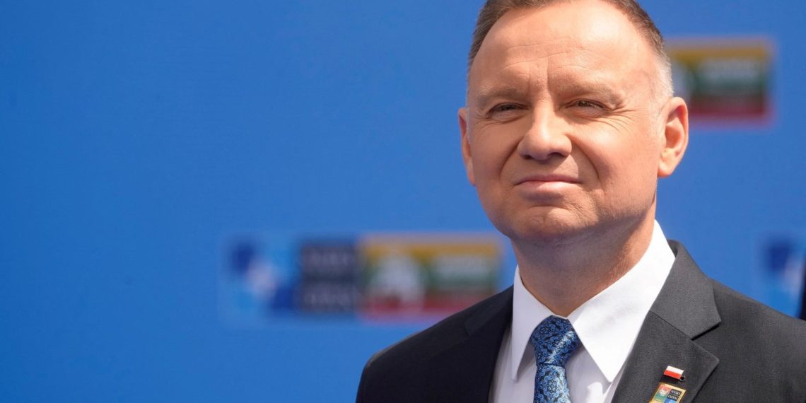 Polonya’dan Ukrayna’ya asker gönderme kuralı