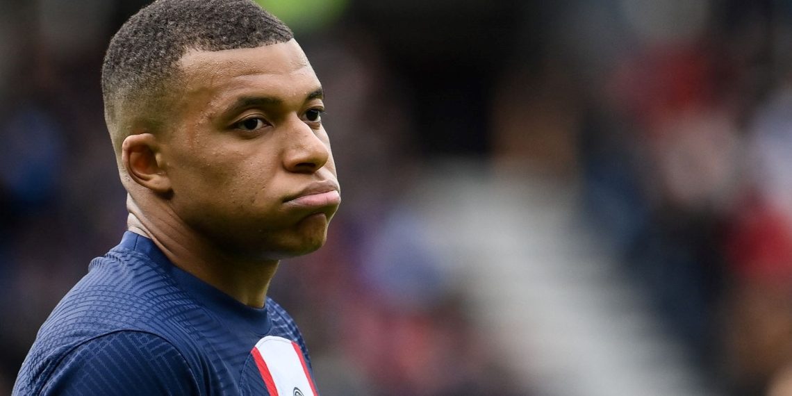 PSG’de Kylian Mbappe krizi: Kamp takımından çıkarıldı