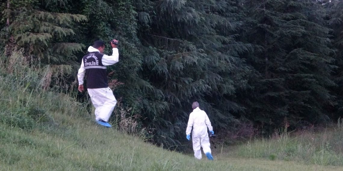 Sahibinin dolaştırdığı köpeğin aldığı koku cesedi ortaya çıkardı