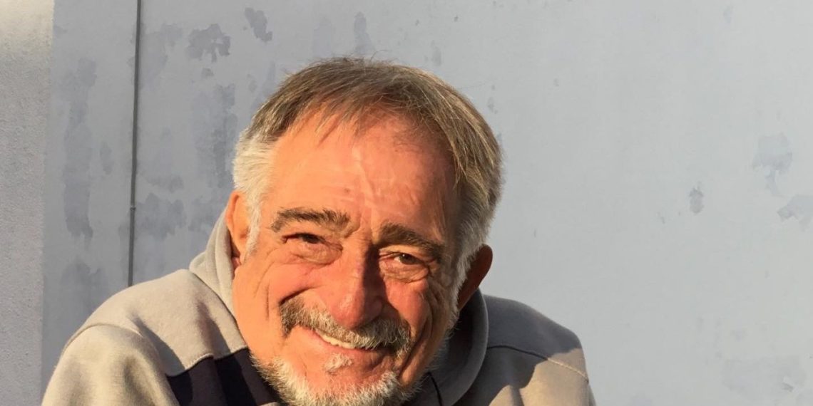 Şarkıcı ve bestekar Baha Boduroğlu hayatını kaybetti