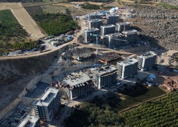 Sarsıntının yıktığı Hatay’da 254 bin 195 konut inşa edilecek