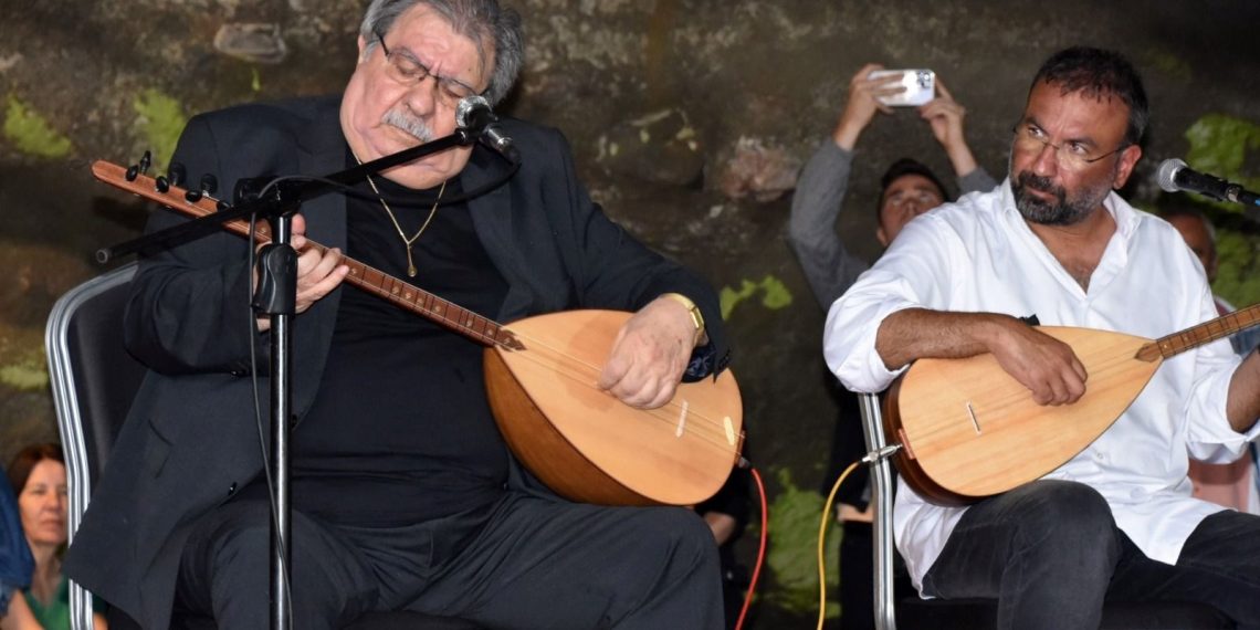 “Sevgi, Barış ve Dostluk Ödülü” Arif Sağ’a verildi