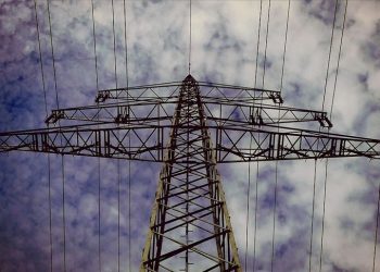 Sıcaklıklar yükseldi, elektrik tüketiminde tüm vakitlerin rekoru kırıldı