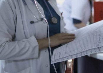 Sıhhat hizmet sunumunda reklam yasaklandı: Bakan Koca’dan açıklama