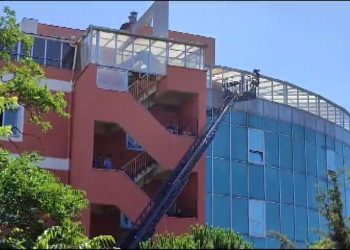 SON DAKİKA HABERİ: Bakırköy Dr. Sadi Konuk Eğitim ve Araştırma Hastanesi’nde yangın