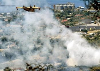 SON DAKİKA HABERİ: Türkiye Yunanistan’a iki yangın söndürme uçağı yolluyor