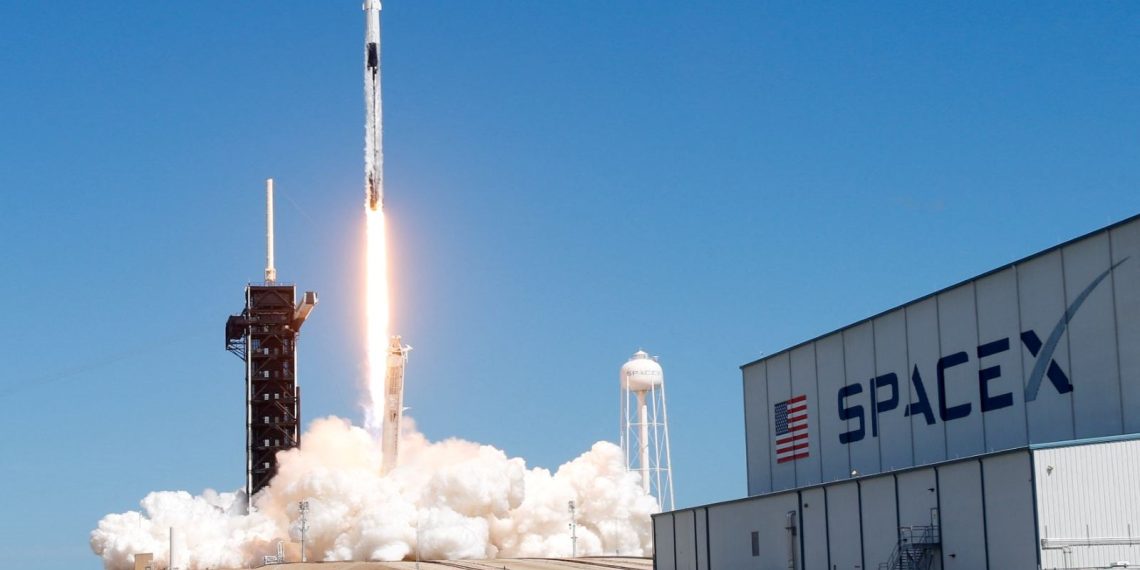 SpaceX 54 Starlink uydusunu daha yörüngeye gönderdi