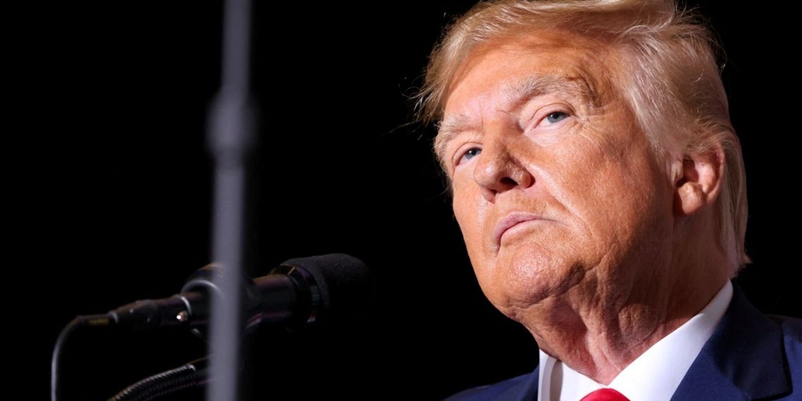 Trump, Müslüman ülkeleri gaye aldı: “Seyahat yasağını daha güçlü formda geri getireceğim”