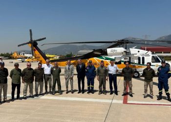 Türkiye’den gönderilen yangın söndürme uçakları Yunanistan’a ulaştı: Atina’dan Türkçe teşekkür iletisi