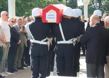 Türkiye’nin Lizbon Büyükelçisi Murat Karagöz son seyahatine uğurlandı