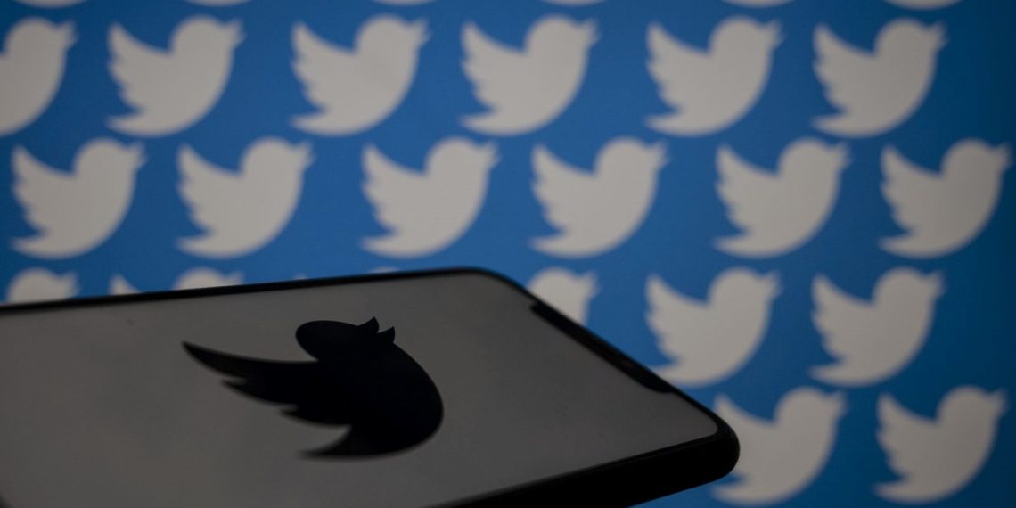 Twitter’a erişim sorunu yaşanıyor (Twitter çöktü mü?)