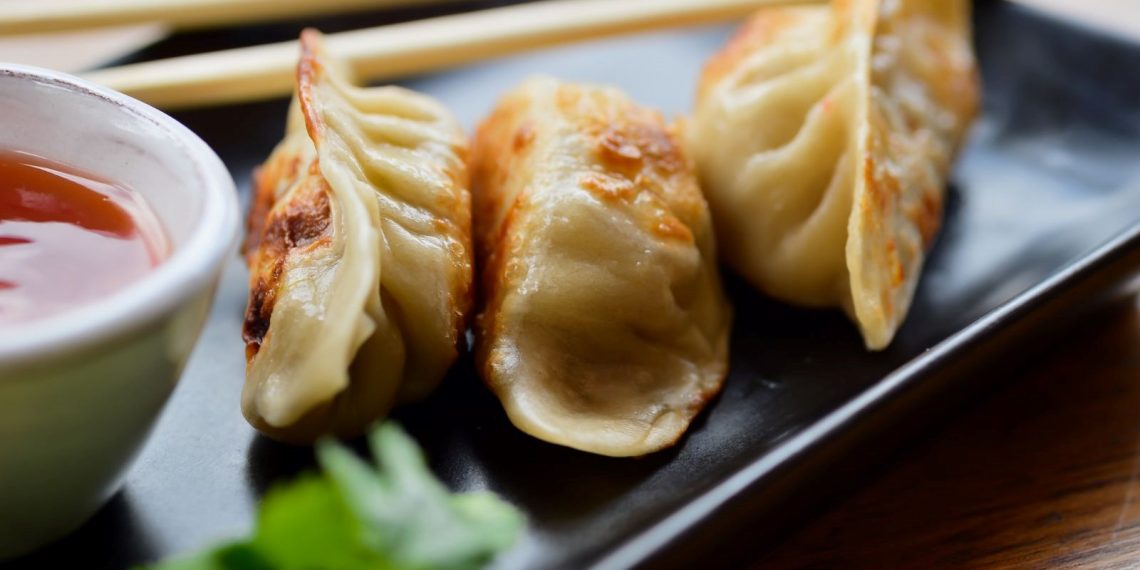 Yeme meydan okuması düzenleyen restorana polis baskını