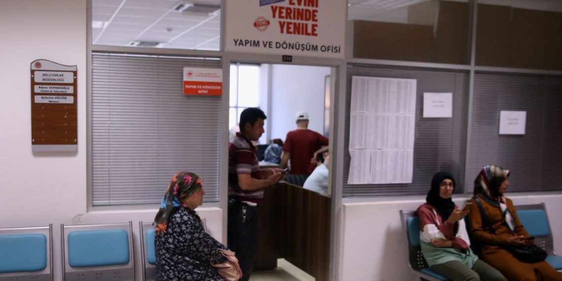 Yerinde Dönüşüm Projesi’ne 3,5 saatte 2 bin 920 müracaat
