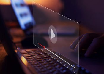 YouTube yeni özelliğini test ediyor: “Sabit Ses”