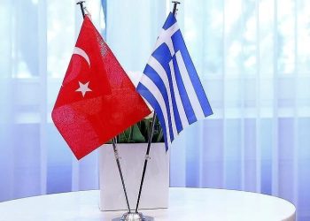 Yunanistan Savunma Bakanı Dendias’tan Türkiye’ye “zeytin dalı”