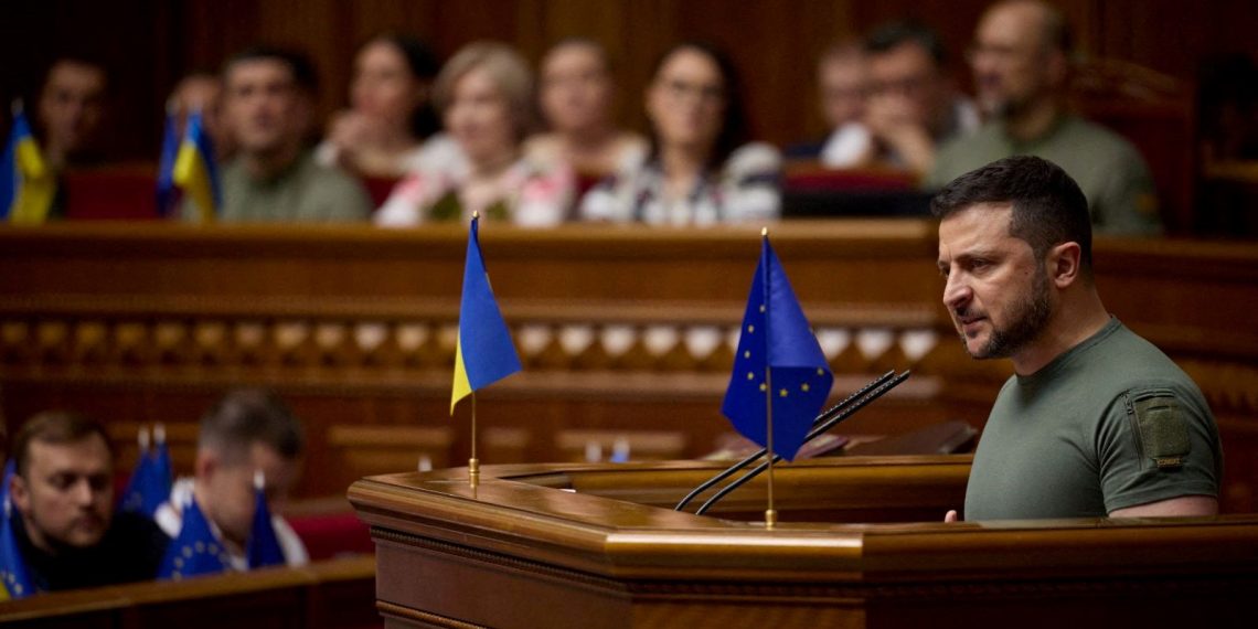 Zelenski: Hava savunma sistemimize destek var, muhtaçlık duyulan yere gönderilecek