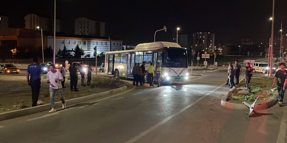Zihinsel engelli genç halk otobüsünü kaçırdı