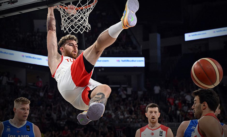 A Milli Erkek Basketbol Takımı galibiyetle başladı