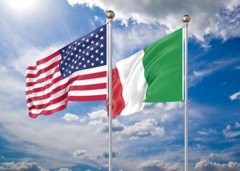 ABD, İtalya’dan çalınan 250’den fazla el imali antika eşyayı iade etti